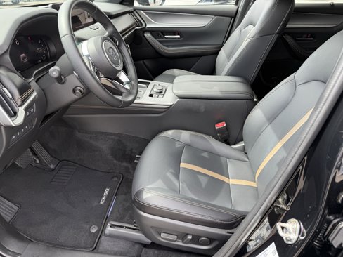 Certified 2025 MAZDA CX-90 3.3 Turbo S w/ Premium Package image 10