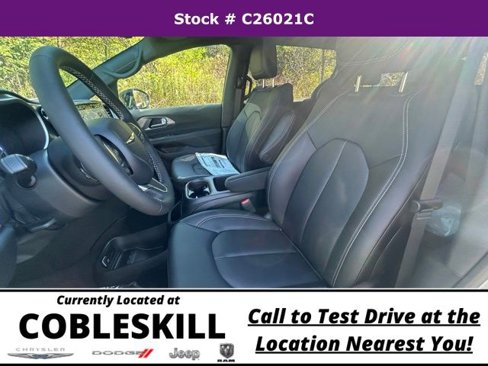 New 2026 Chrysler Pacifica Select image 20