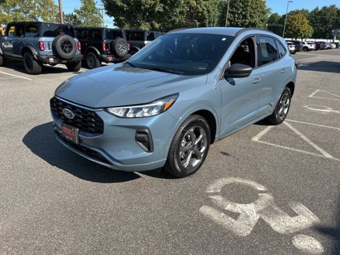 Used 2023 Ford Escape ST-Line w/ Tech Pack #1 image 3