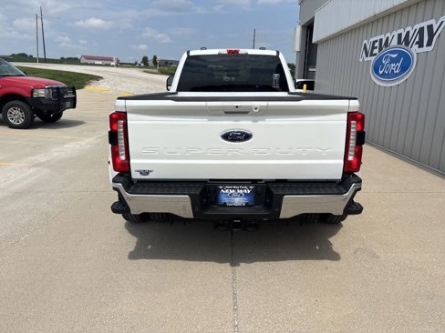 New 2025 Ford F350 Lariat w/ Chrome Package image 5