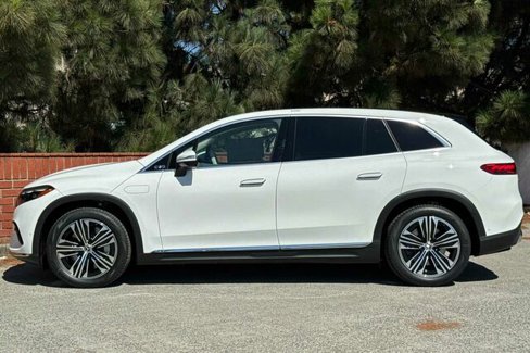 New 2026 Mercedes-Benz EQS 400 4MATIC SUV image 7