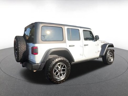 Used 2025 Jeep Wrangler Unlimited Rubicon image 14