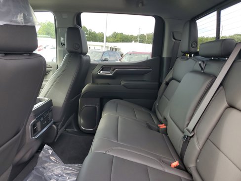 New 2026 GMC Sierra 1500 SLT w/ SLT Premium Package image 12