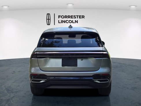 New 2025 Lincoln Nautilus Premier w/ Equipment Group 102A image 4