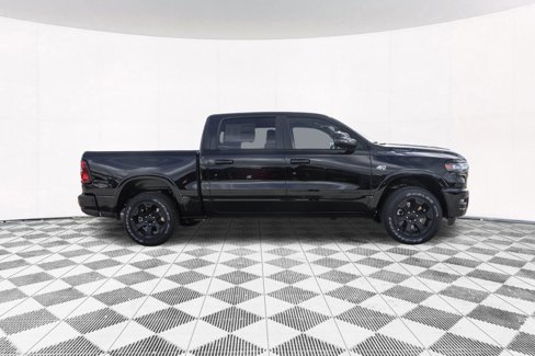 New 2026 RAM 1500 4x4 Crew Cab image 8