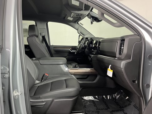 New 2025 Chevrolet Silverado 3500 LT w/ Trail Boss Package image 12