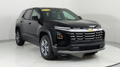 New 2026 Chevrolet Equinox LT w/ Convenience Package II image 1