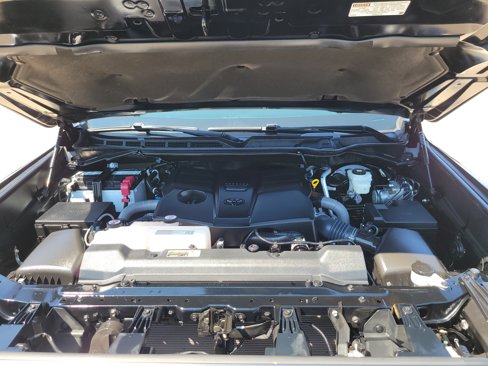 Used 2023 Toyota Tundra Platinum image 31