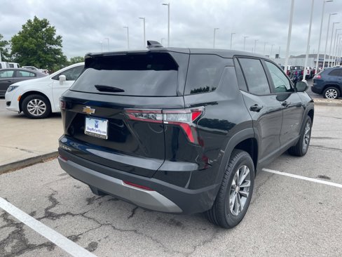 New 2026 Chevrolet Equinox LT w/ Convenience Package II image 3