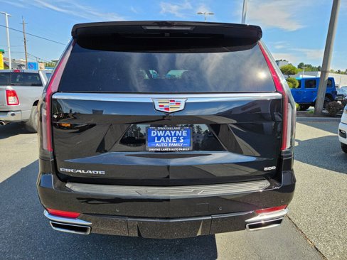 Used 2023 Cadillac Escalade ESV Premium Luxury image 4