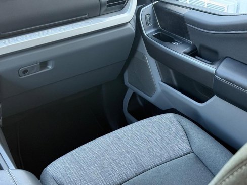 New 2026 Ford F250 XLT w/ XLT Premium Package image 9