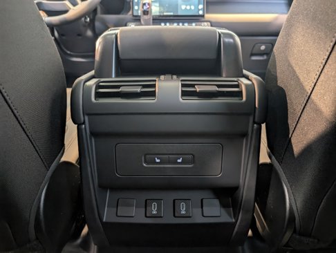 New 2026 Land Rover Defender 110 S image 27