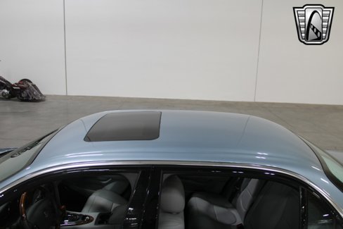 Used 2006 Jaguar XJ8 image 12