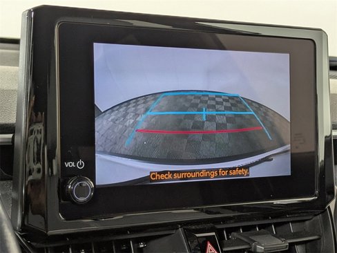 Used 2023 Toyota Corolla Cross SE image 19
