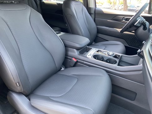 New 2026 Kia Carnival SX Prestige image 8