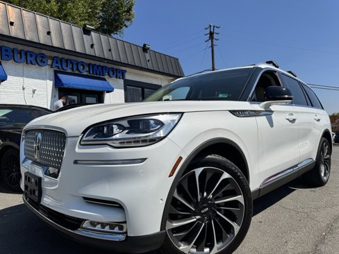 Used 2020 Lincoln Aviator Reserve w/ Equipment Group 202A image 2
