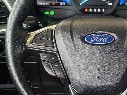 Used 2024 Ford Edge ST-Line image 14