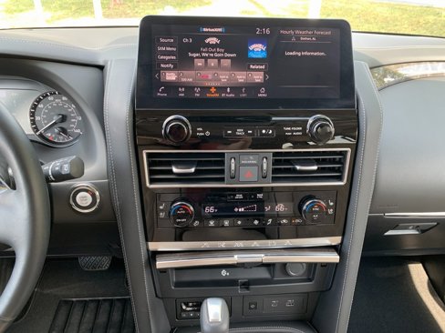 Used 2024 Nissan Armada Platinum w/ Captain's Chairs Package image 16