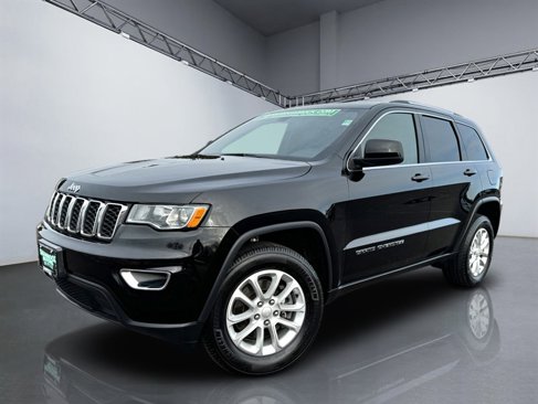 Used 2021 Jeep Grand Cherokee Laredo image 23