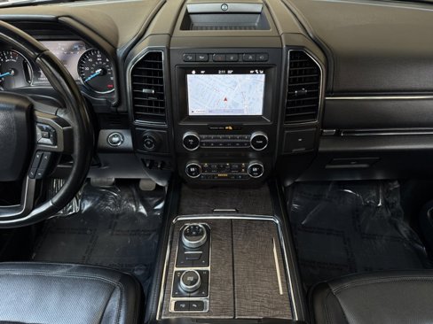 Used 2019 Ford Expedition Limited w/ Equipment Group 302A image 22