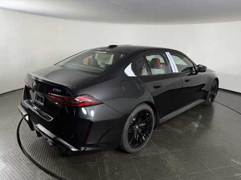 New 2026 BMW M5 w/ Carbon Package image 5