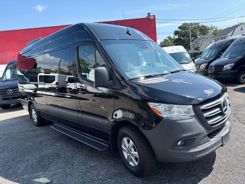 Used 2021 Mercedes-Benz Sprinter 2500 image 10