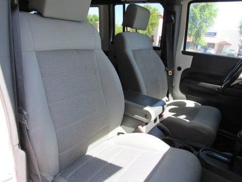 Used 2008 Jeep Wrangler Unlimited Sahara w/ Trailer Tow Group image 14