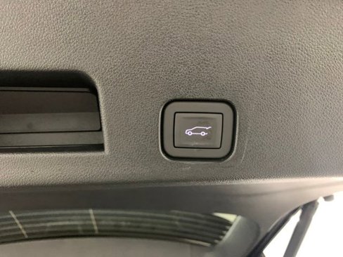 New 2026 Chevrolet Traverse Z71 w/ Driver Confidence Package image 28