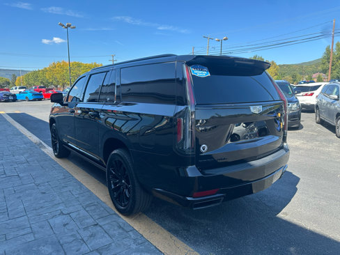 Used 2023 Cadillac Escalade ESV Sport Platinum w/ LPO, ONYX Package image 8