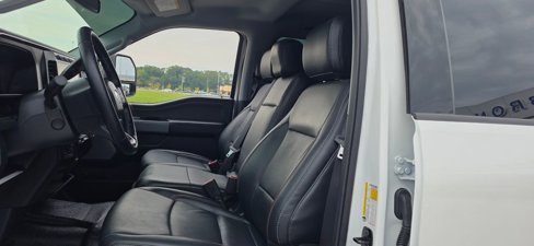 Used 2024 Ford F350 Lariat w/ Black Appearance Package image 17