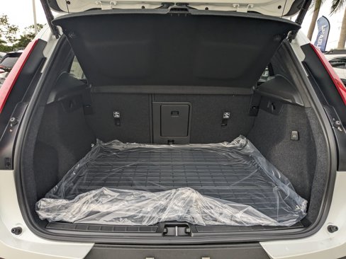 New 2026 Volvo XC40 B5 Ultra w/ Protection Package Premier image 13