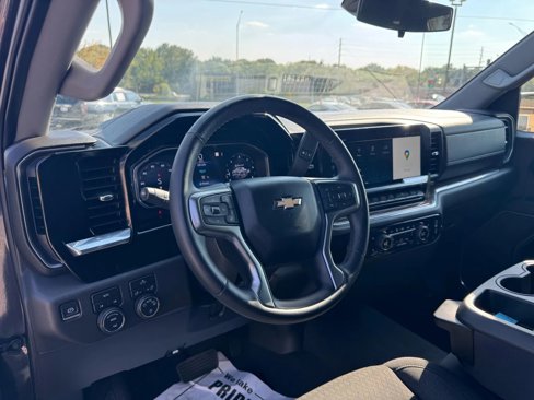 Used 2023 Chevrolet Silverado 1500 LT w/ Protection Package image 3