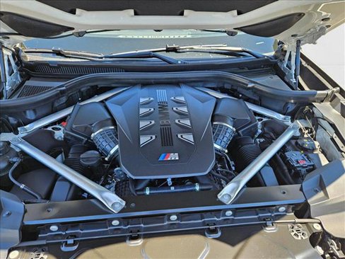New 2026 BMW X7 M60i w/ Executive Package image 16