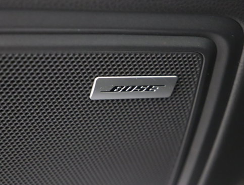 Used 2025 Porsche Macan image 26