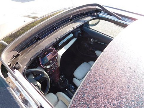 Used 2023 MINI Cooper S image 7