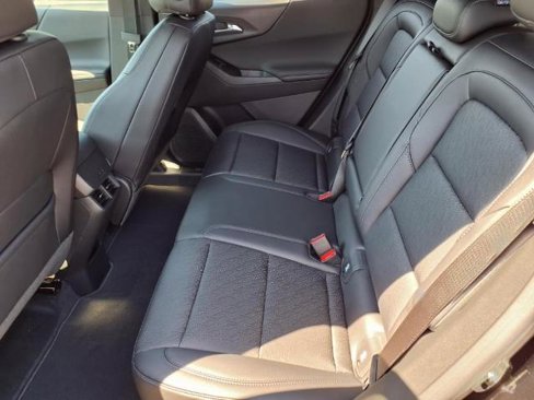New 2026 Chevrolet Equinox LT w/ Convenience Package II image 7