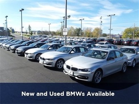 Certified 2023 BMW 330i xDrive Sedan w/ Premium Package image 29