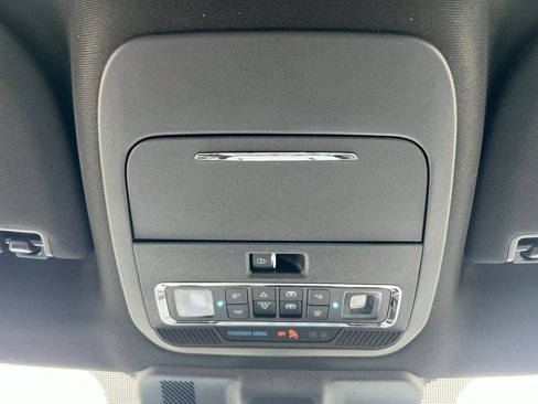 New 2025 Ford F150 Lightning Platinum image 27
