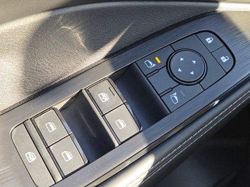 New 2026 Nissan Rogue SV image 21