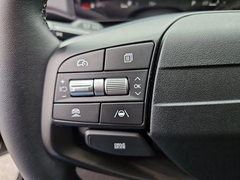 Used 2025 Kia K4 EX image 11