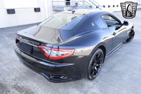 Used 2015 Maserati GranTurismo Sport image 9