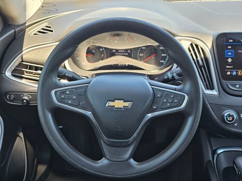 Used 2022 Chevrolet Malibu LT image 19