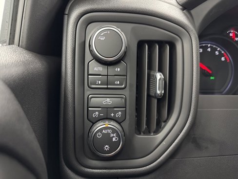 New 2026 Chevrolet Silverado 1500 Custom Trail Boss w/ LPO, Dark Essentials Package image 11