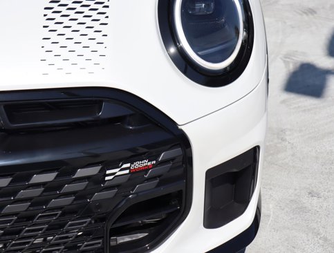 New 2026 MINI Cooper S image 4