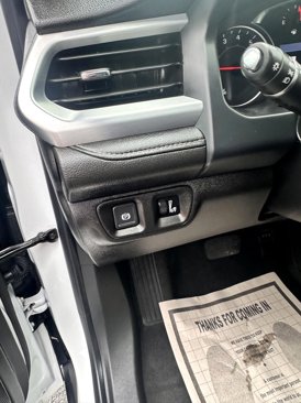 Used 2023 GMC Acadia SLT image 22