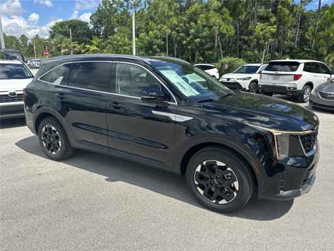 New 2026 Kia Sorento S image 3