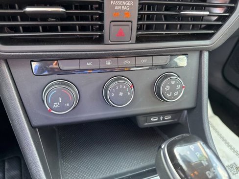 Certified 2024 Volkswagen Jetta S image 18