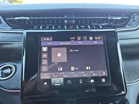 Used 2024 Jeep Grand Cherokee L Laredo image 9