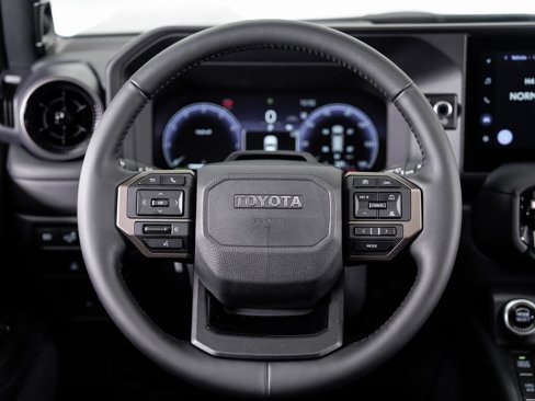 Used 2025 Toyota Land Cruiser image 11