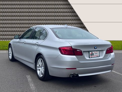 Used 2012 BMW 528i xDrive Sedan image 9